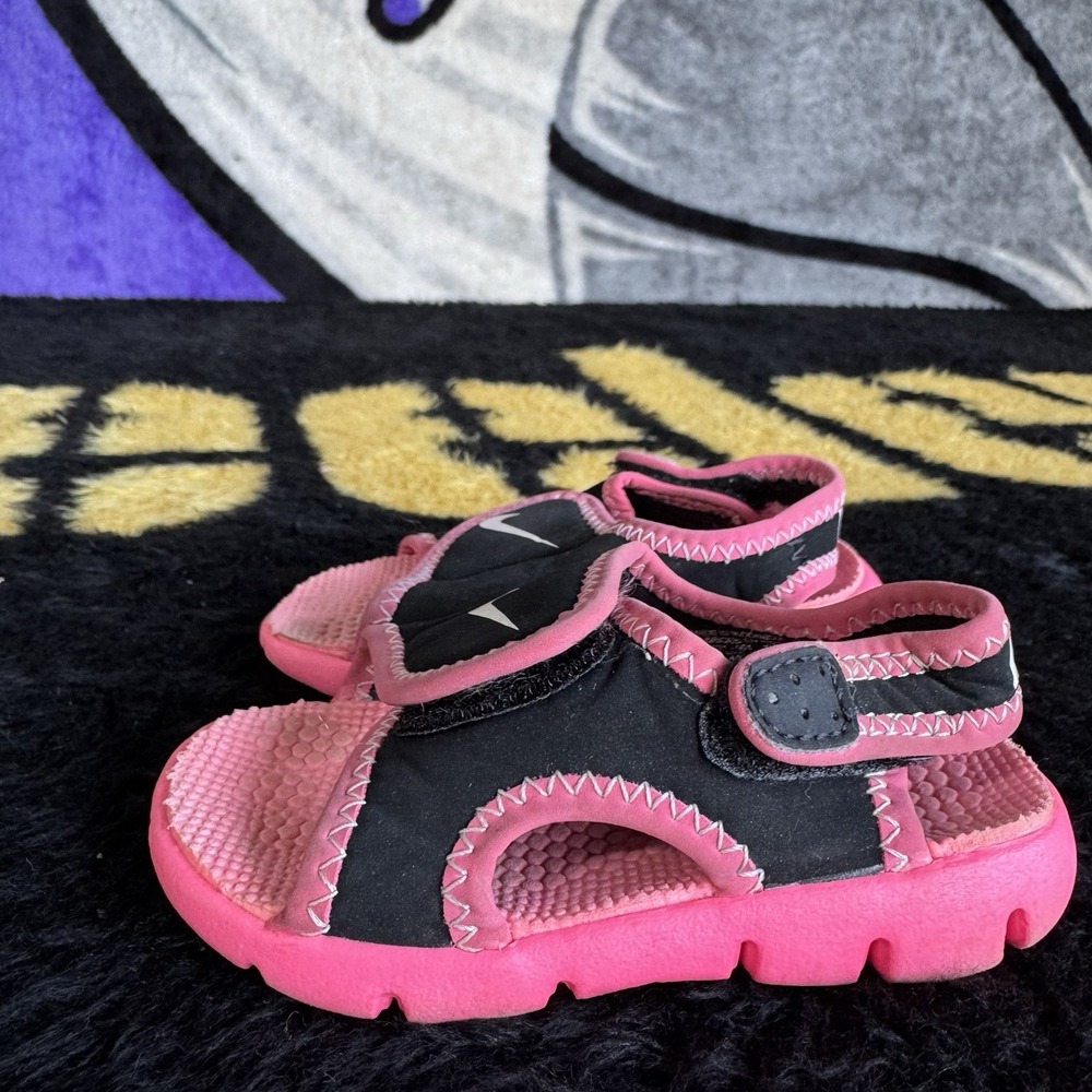 Size 5c - Nike Sunray Sandals For Toddlers/ Child (4TD) Black/ Digital Pink